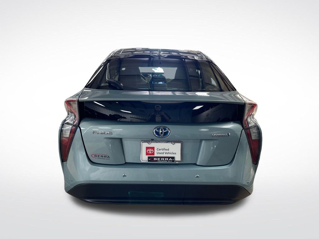 Certified Used 2017 Beige Toyota Three image 4