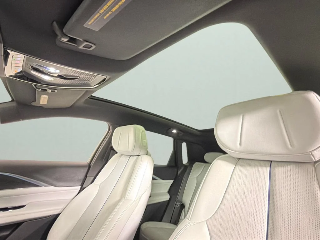 2024 Cadillac LYRIQ Sport 1 - Photo 28