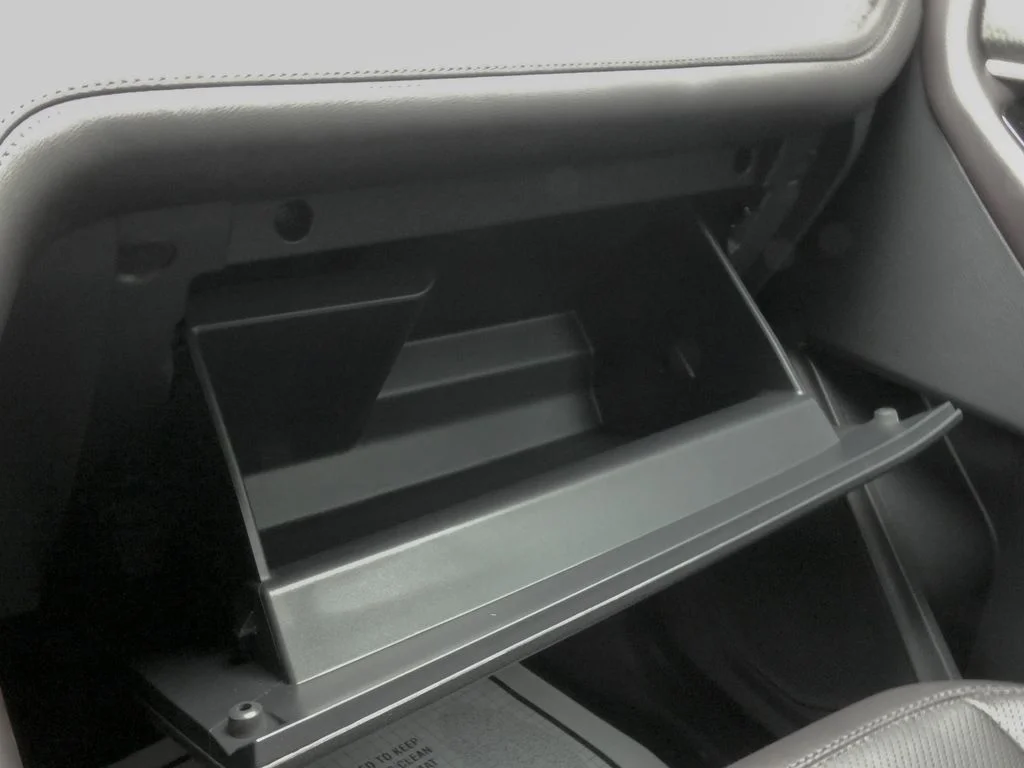 Used 2025 Gray Ford Platinum image 29