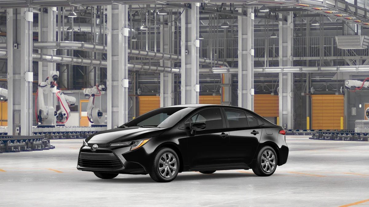 New 2026 Midnight Black Metallic Toyota LE image 2