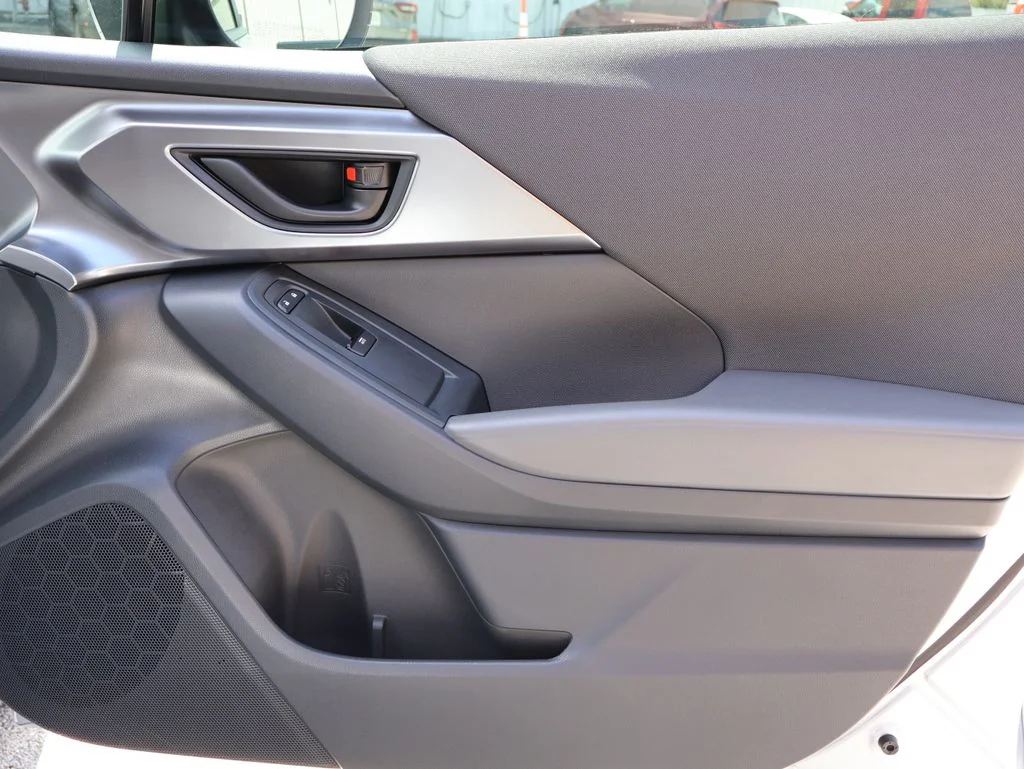 Used 2024 Silver Subaru Base image 7