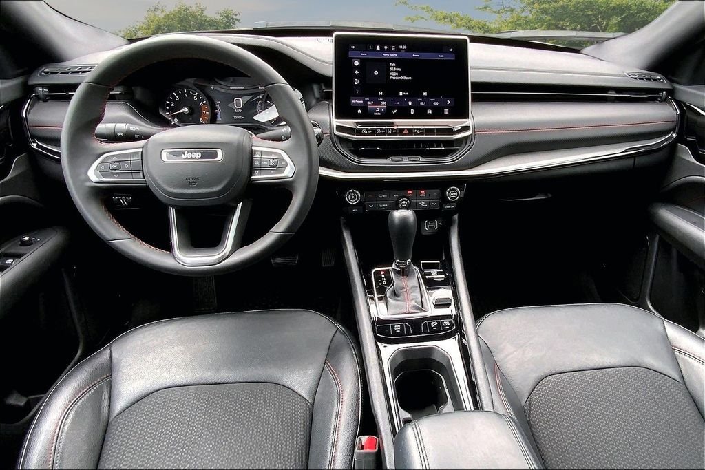 2025 Jeep Compass Trailhawk - Photo 7