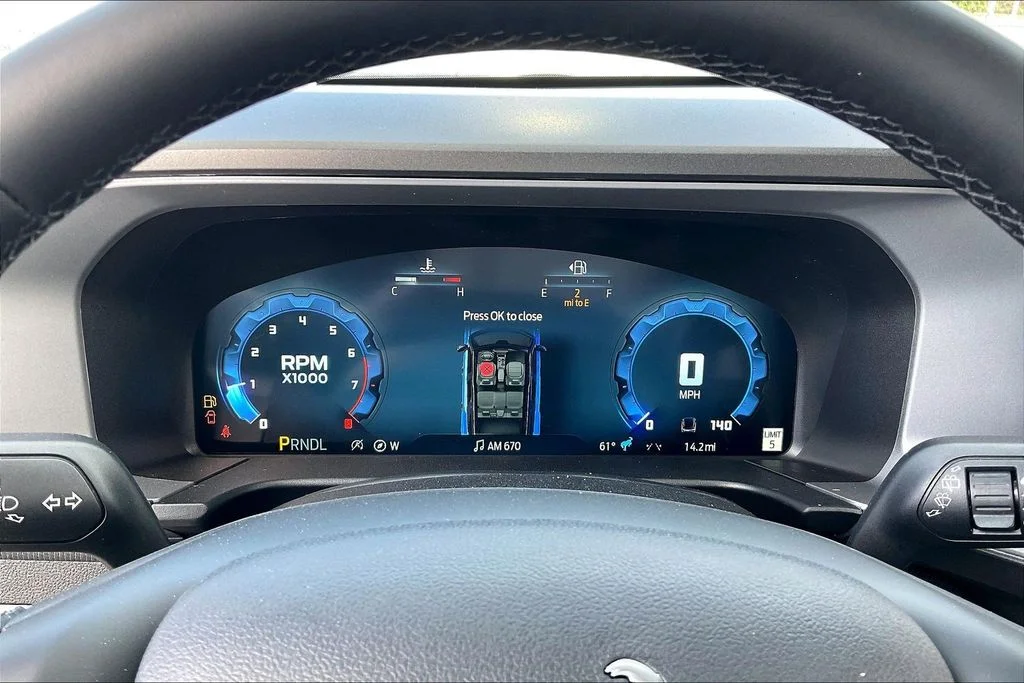 New 2025 Azure Gray Metallic Tri-Coat Ford Outer Banks® image 19