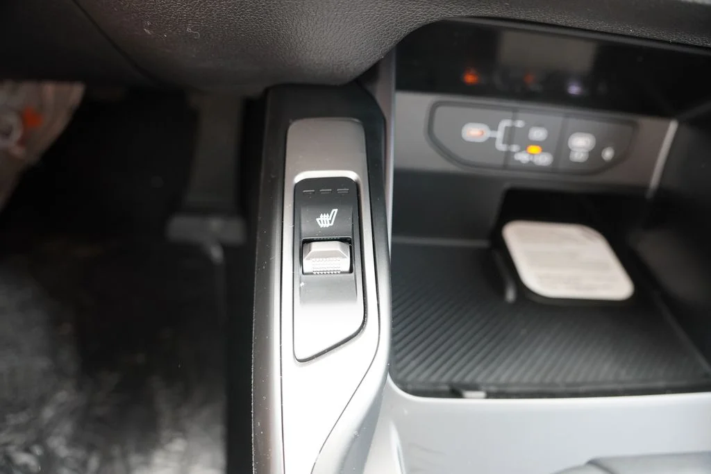New 2026 Wolf Gray Kia S image 15