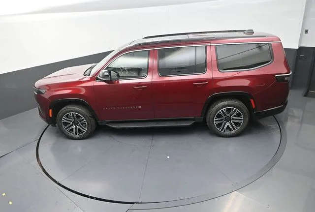 New 2026 Velvet Red Pearl-Coat Exterior Paint Jeep  image 14