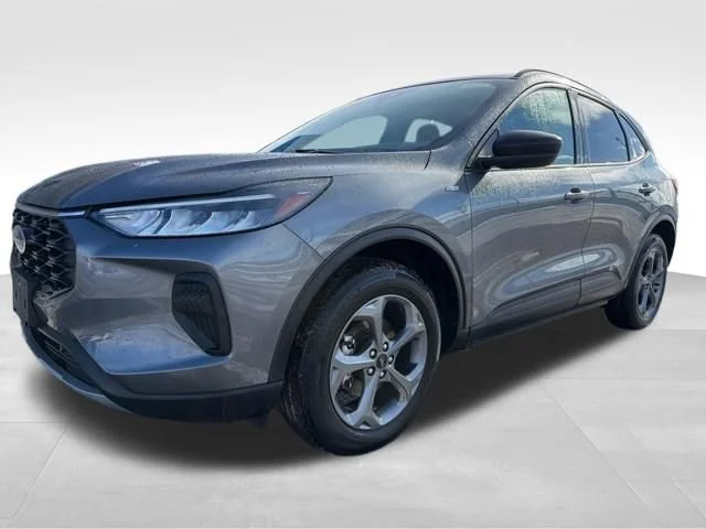 Used 2025 Gray Metal Ford ST-Line image 1