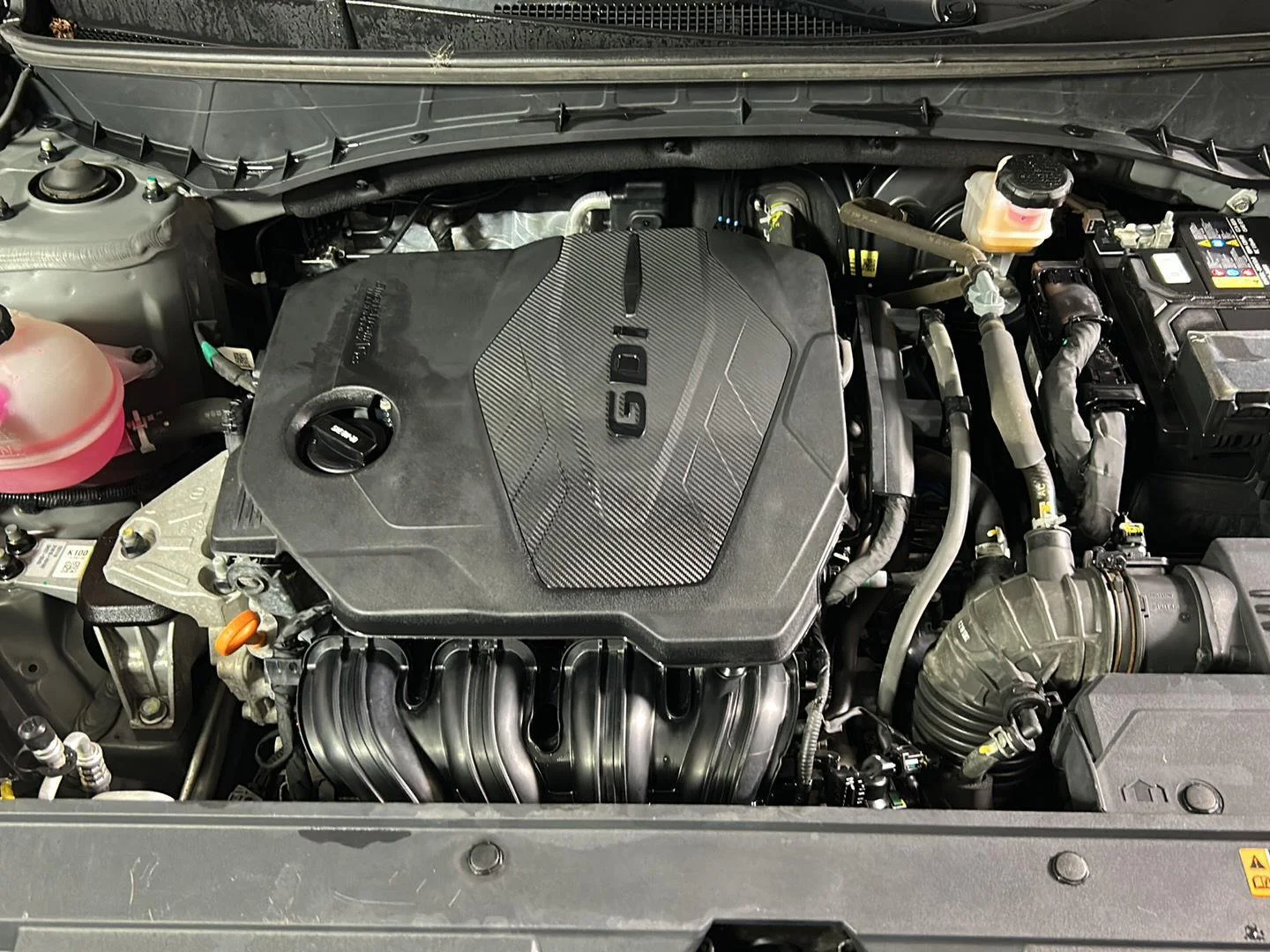Used 2024 Hampton Gray Hyundai SE image 13