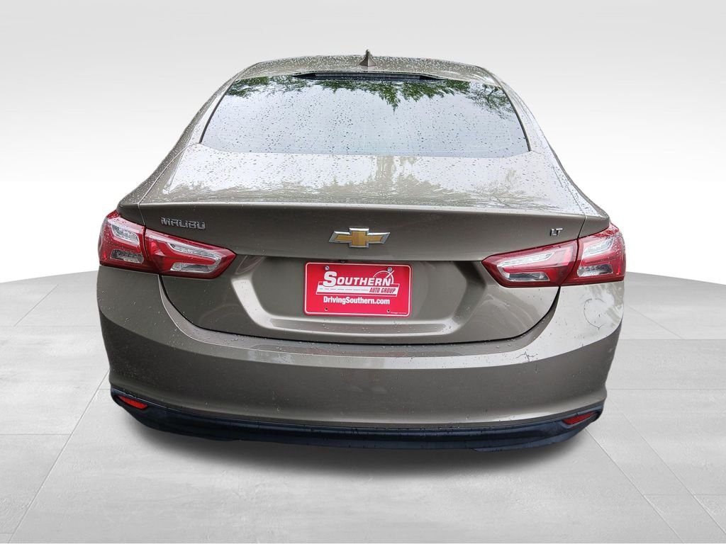 Used 2020 Gray Chevrolet LT image 4