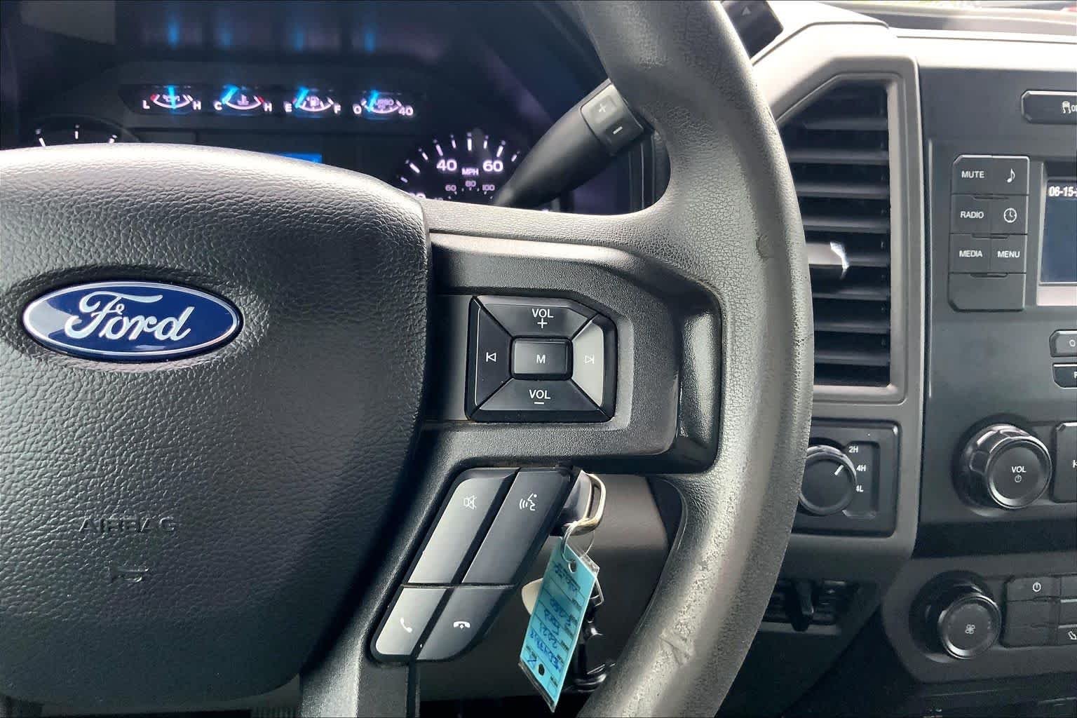 Used 2021 Oxford White Ford XL image 24