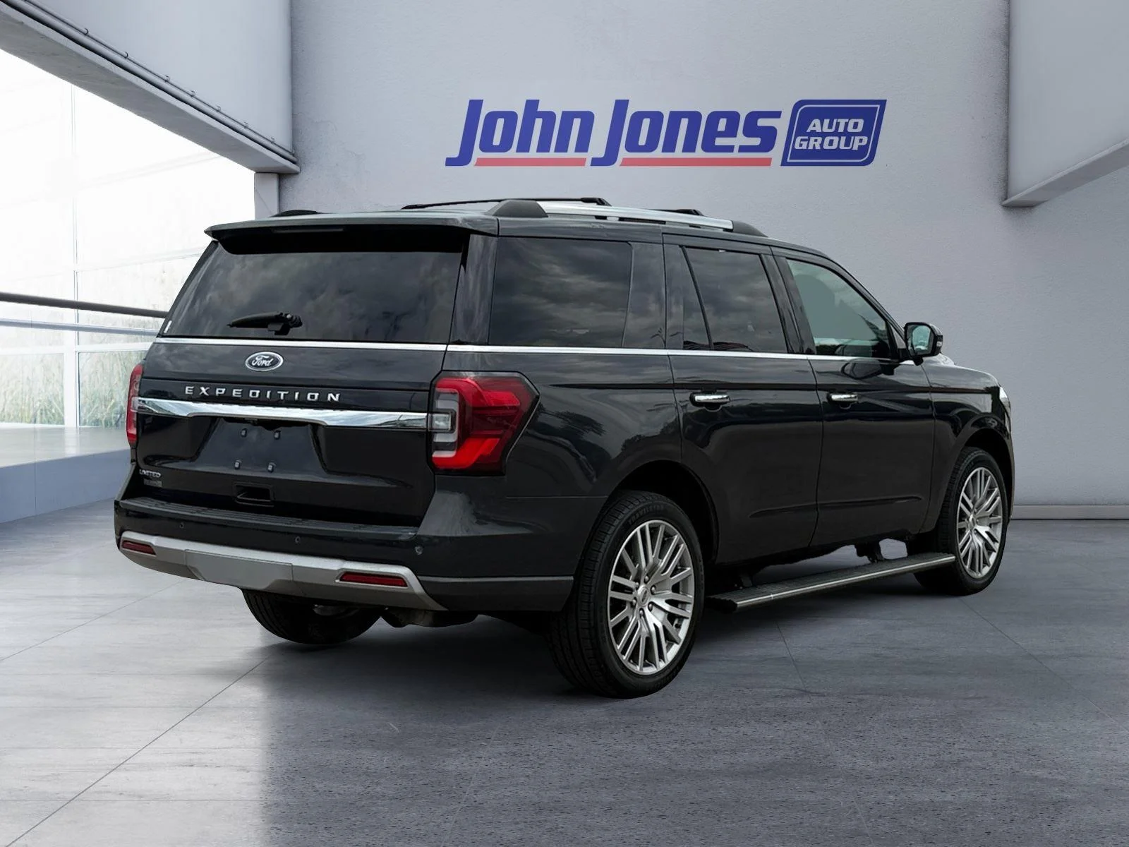 Used 2023 Dark Matter Gray Ford Limited image 5