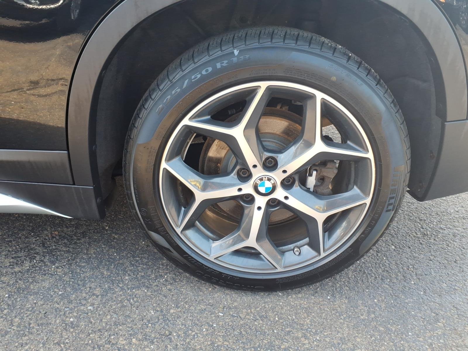 Certified Used 2019 Black BMW xDrive28i image 9