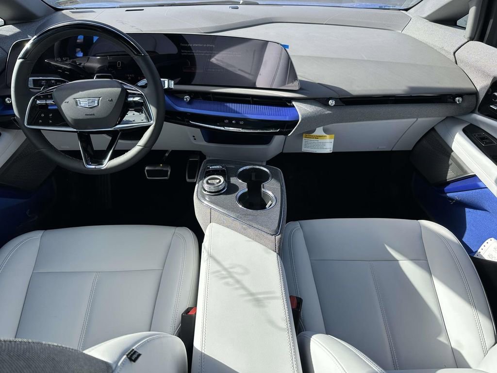 2025 Cadillac OPTIQ Luxury 1 - Photo 18
