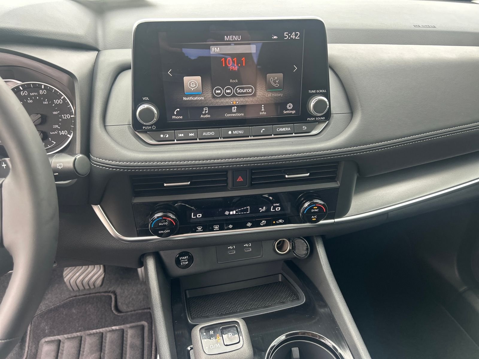 New 2026 Nissan Rogue SV 4D Sport Utility