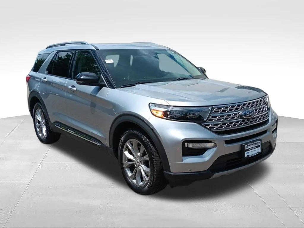 Used 2022 Iconic Silver Metallic Ford Limited image 8