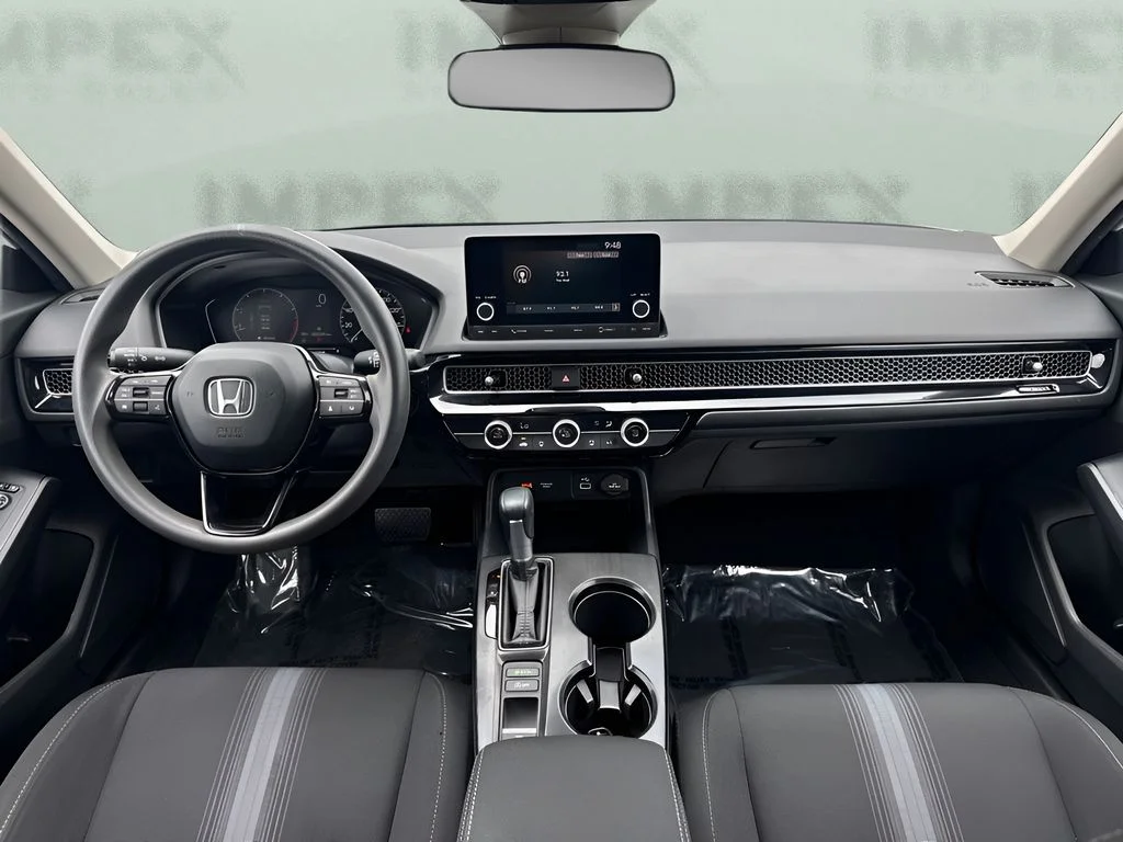 Used 2024 White Honda LX image 11