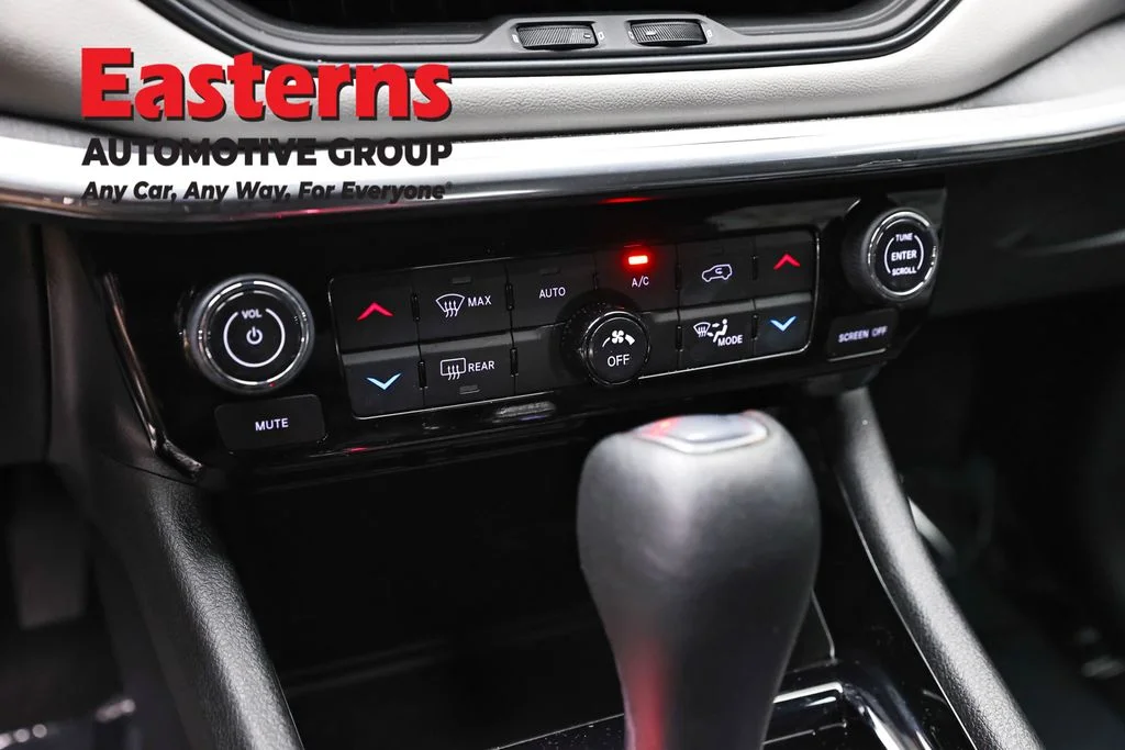Used 2024 Red Jeep Limited image 20