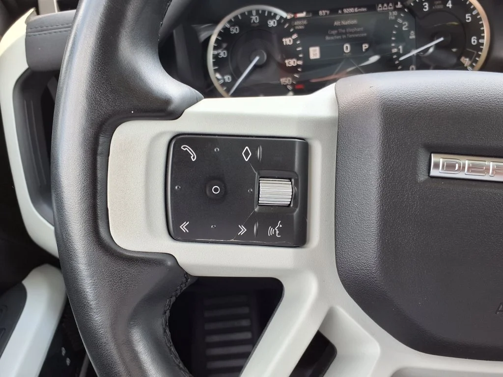 Used 2023 Black Land Rover SE image 21