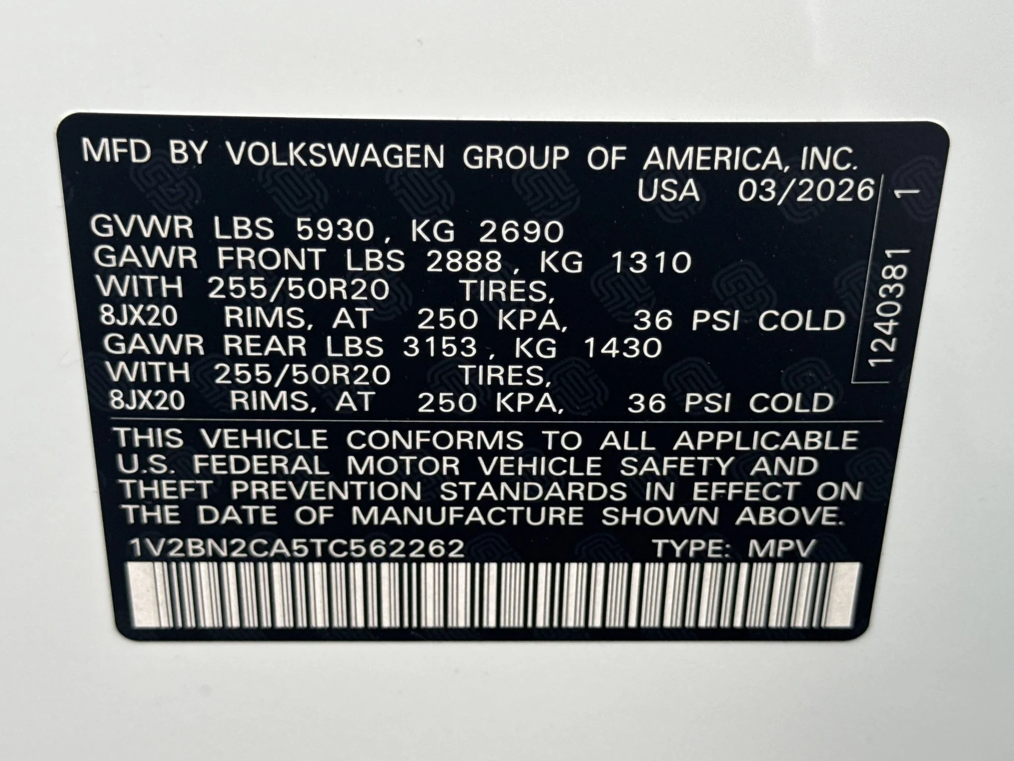 New 2026 Opal White Pearl Volkswagen 2.0T SEL image 35