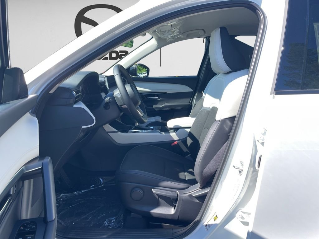 New 2026 White Metallic Mazda 2.5 S Select image 8