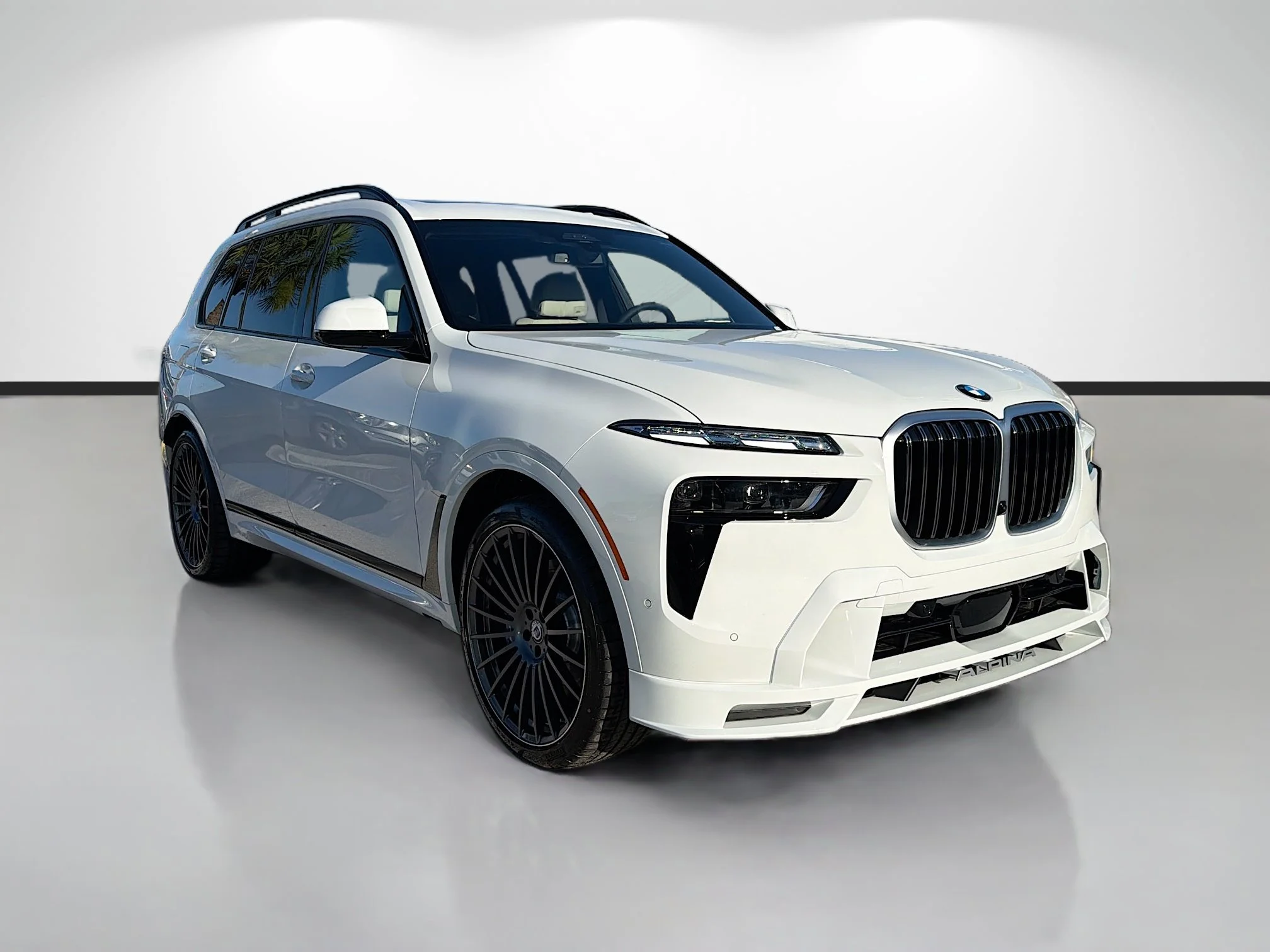 New 2026 Alpine White BMW ALPINA XB7 image 1