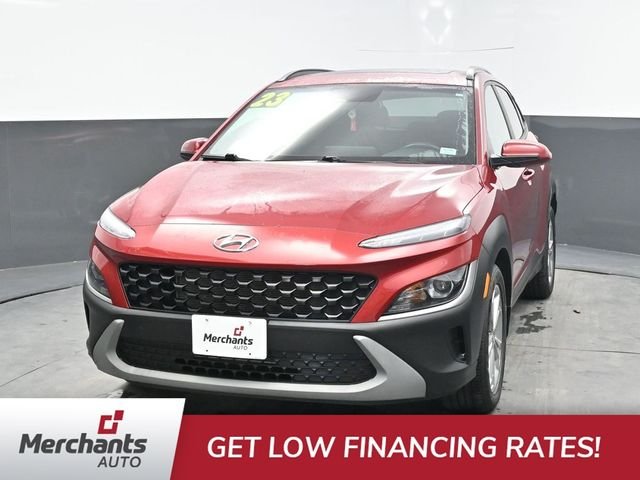 Used 2023 Red Hyundai SEL image 2