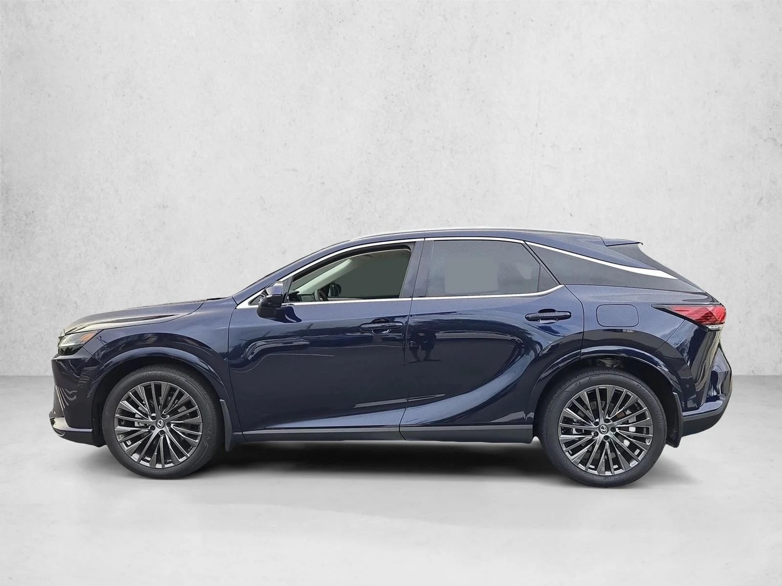 Certified Used 2026 Nightfall Mica Lexus RX 350 Luxury image 9