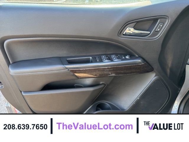 Used 2021 Gray GMC Elevation image 18