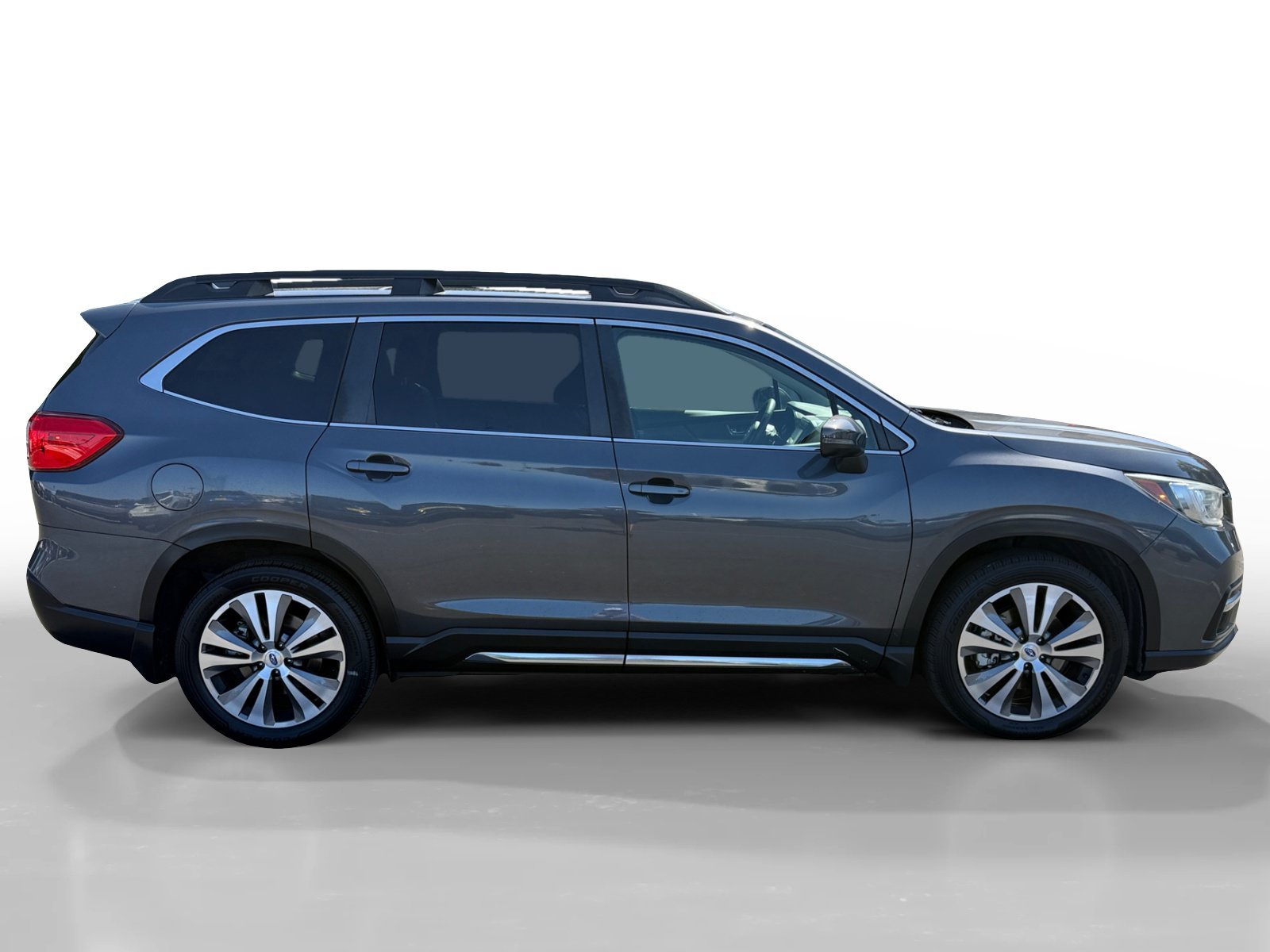 Used 2021 Gray Metallic Subaru Limited image 6