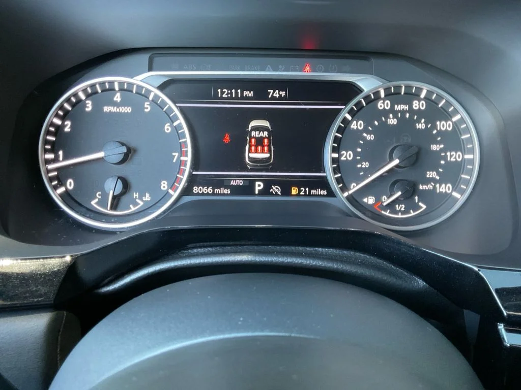 Used 2025 White Nissan Rock Creek image 20