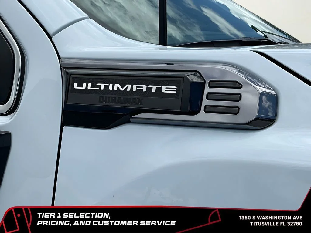 New 2026 Glacier White Tricoat GMC Denali Ultimate image 40