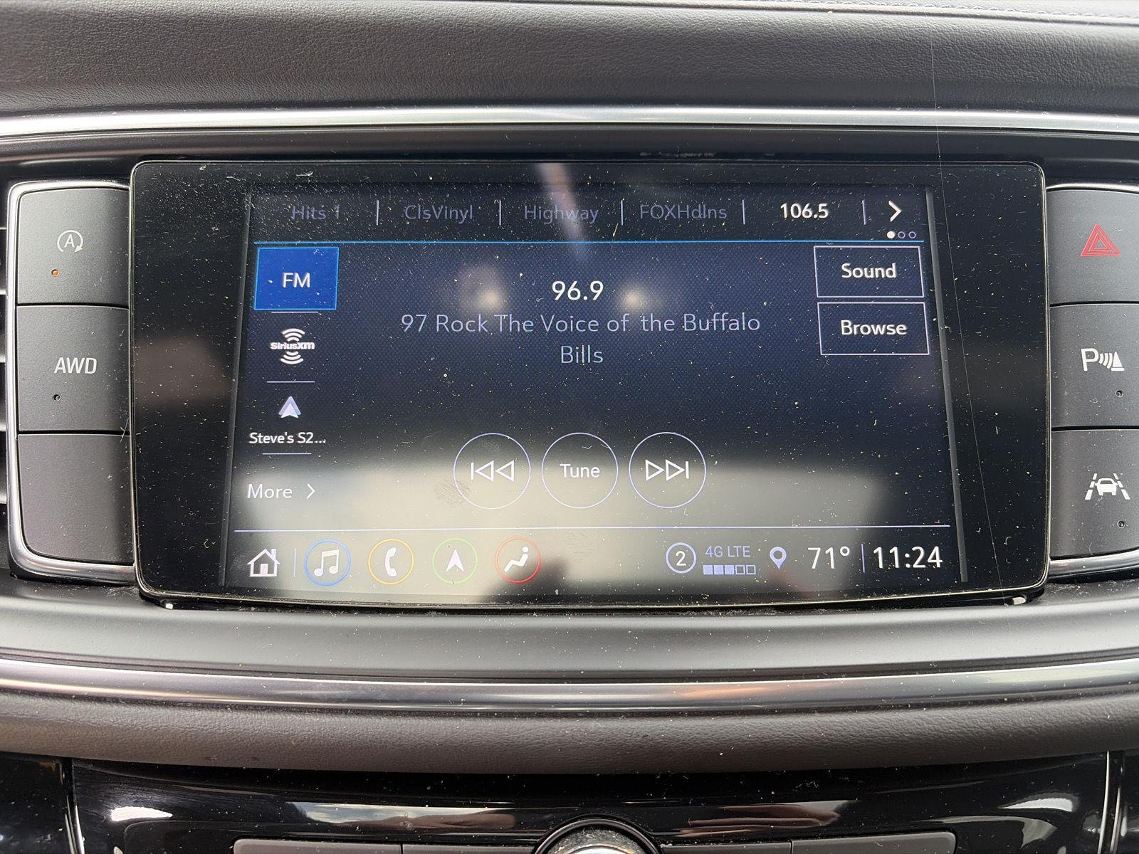 Used 2023 Ebony Twilight Metallic Buick Avenir image 21