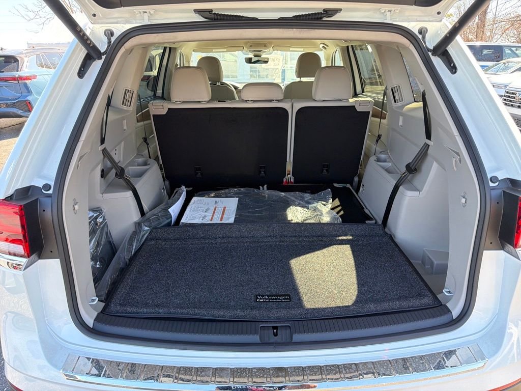 New 2026  Volkswagen SE w/Technology image 26