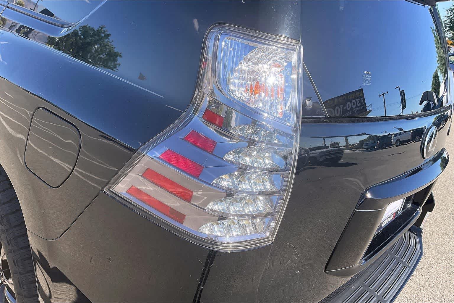 Used 2021 Black Onyx Lexus Premium image 27