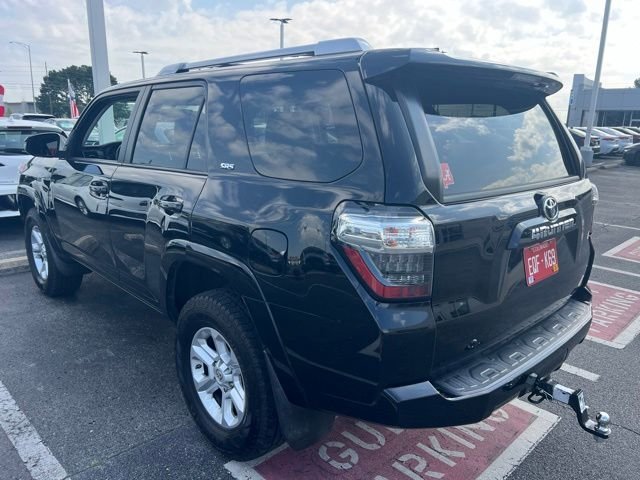 Used 2018  Toyota SR5 image 5