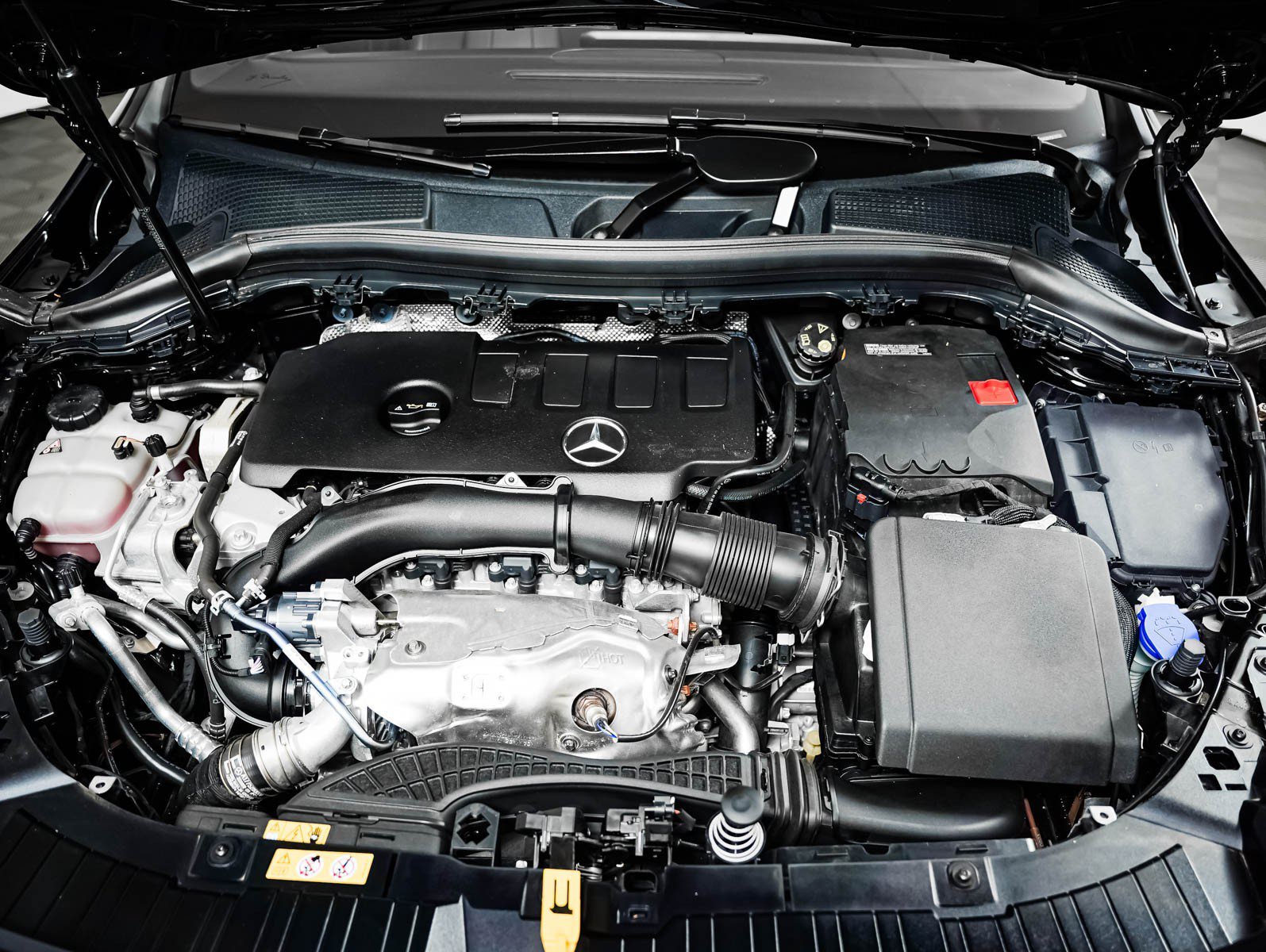 Certified Used 2023 Night Black Mercedes-Benz GLA 250 SUV image 3