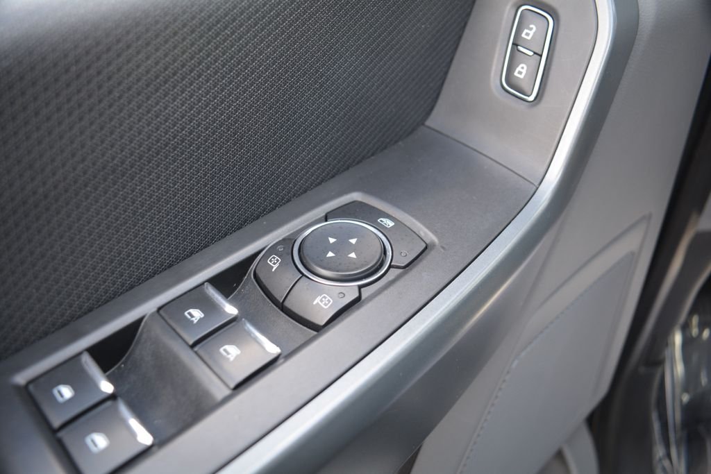 Used 2022 Silver Ford XLT image 8