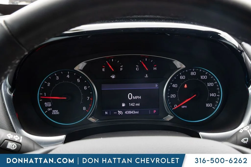 Used 2023 White Chevrolet LT Leather image 6