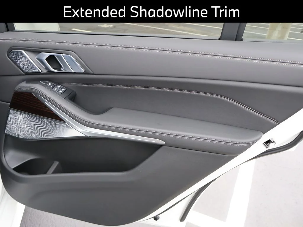 New 2027 White BMW xDrive40i image 19