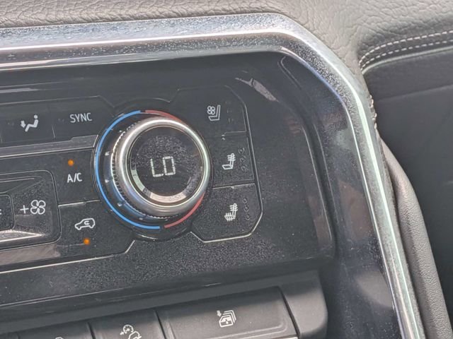 Used 2024 Blue GMC Denali image 23