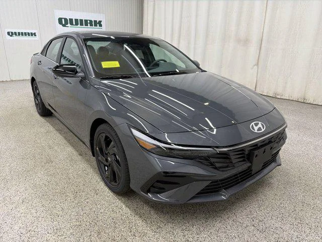 2026 Hyundai Elantra 2.0 SEL Sport Premium's photo