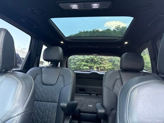 Certified Used 2024 Green Kia SX X-Line image 21