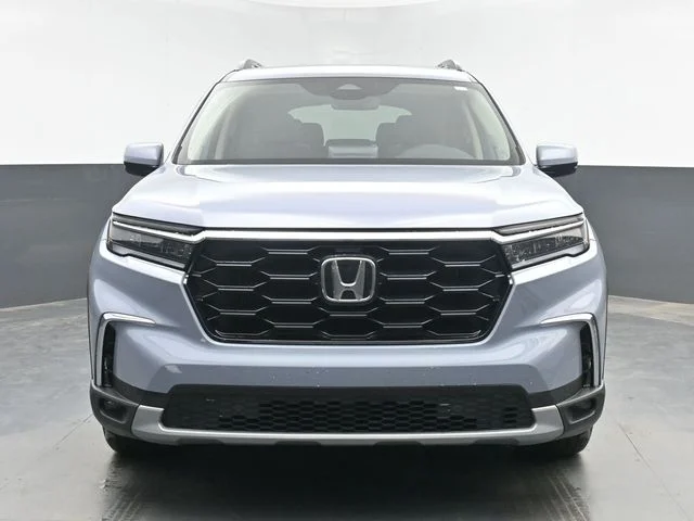 2025 Honda Pilot Touring - Photo 3