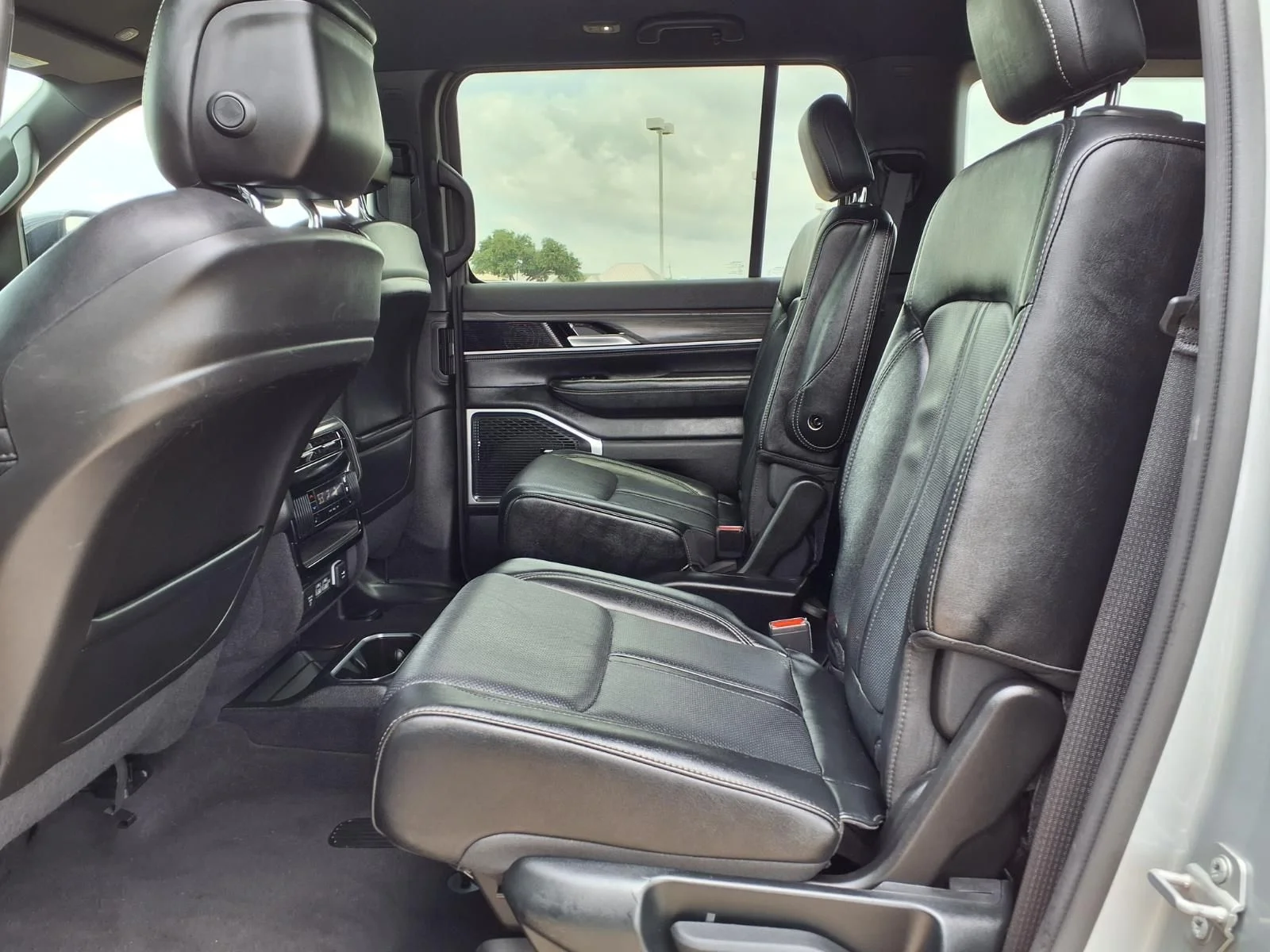 Used 2024 Silver Jeep Series III image 13