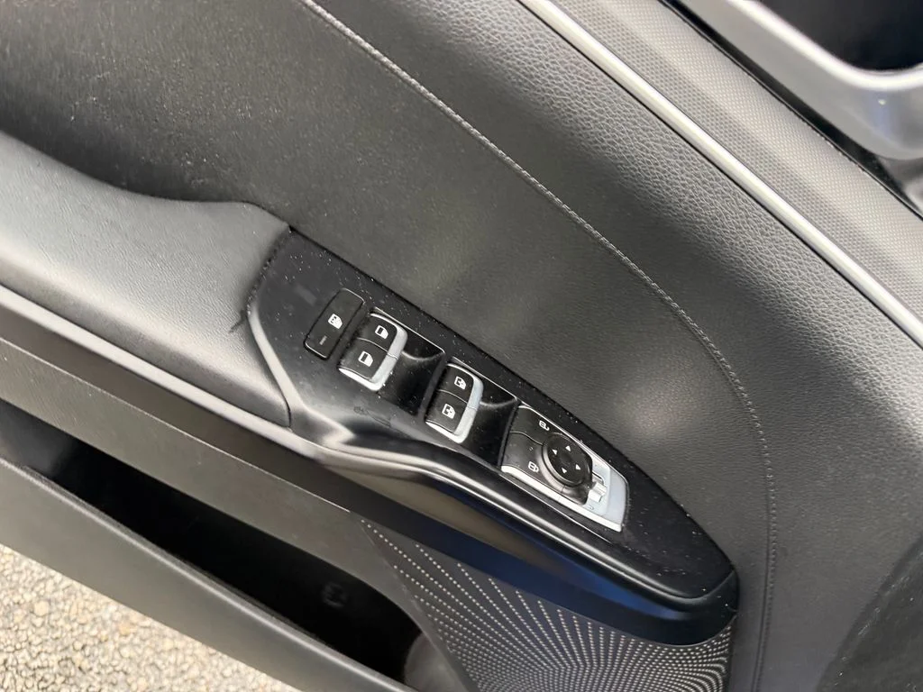Used 2022 Blue Kia GT-Line image 6
