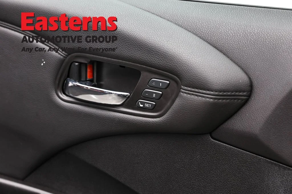 Used 2016 Black Acura Base image 23