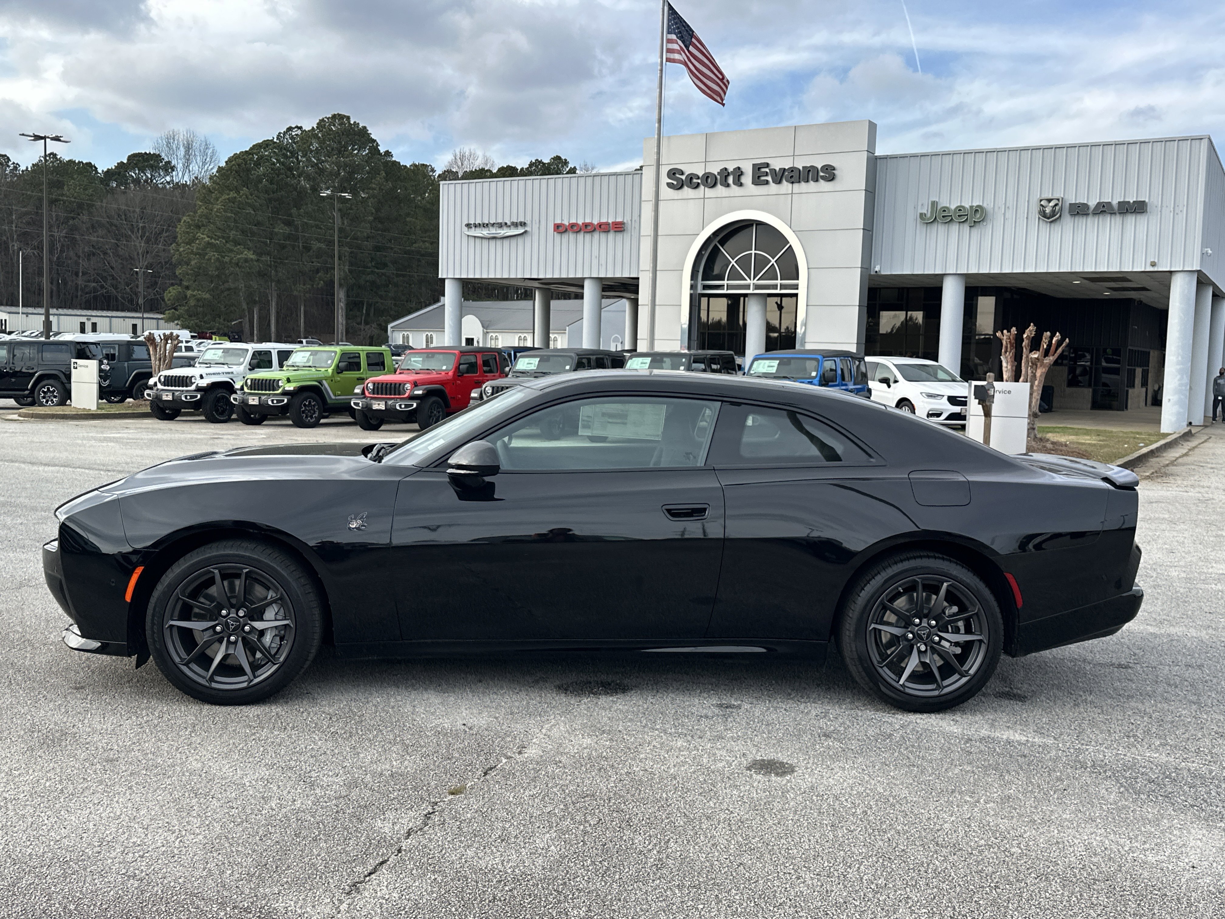 New 2026 Diamond Black Crystal Pearlcoat Dodge Scat Pack Plus image 5
