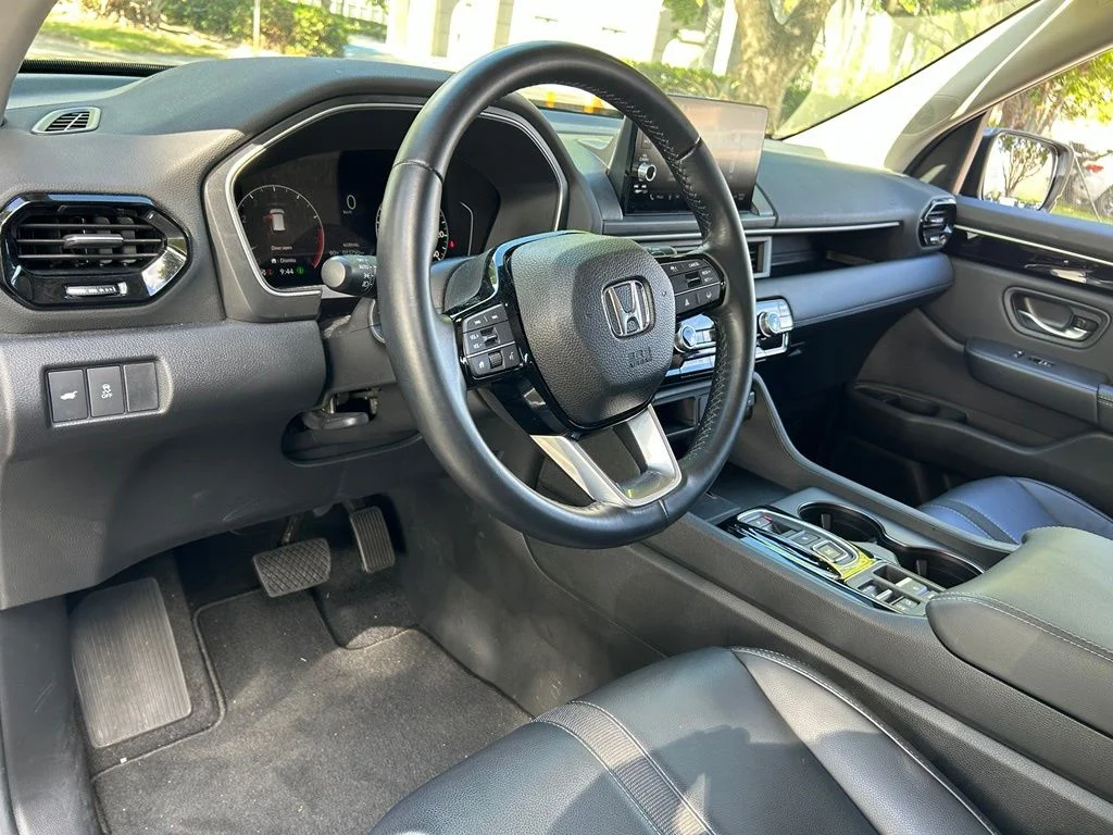 Used 2024  Honda EX-L image 17