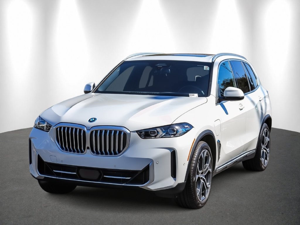 2026 BMW X5 photo 3