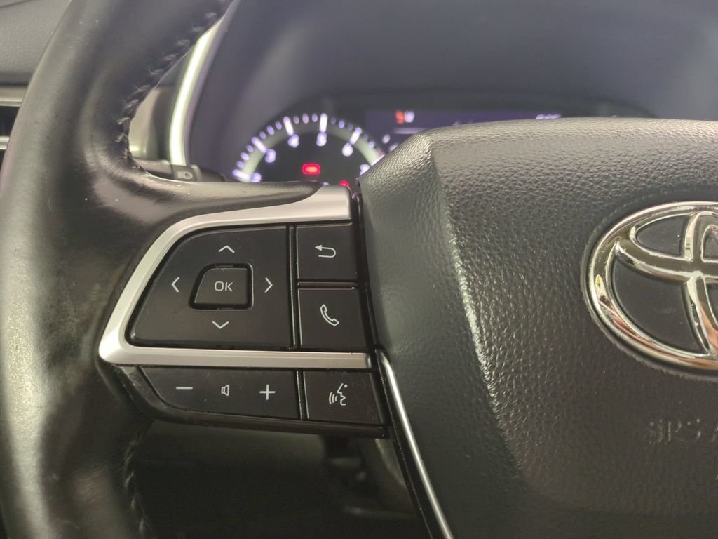 2021 Toyota Highlander XLE - Photo 34