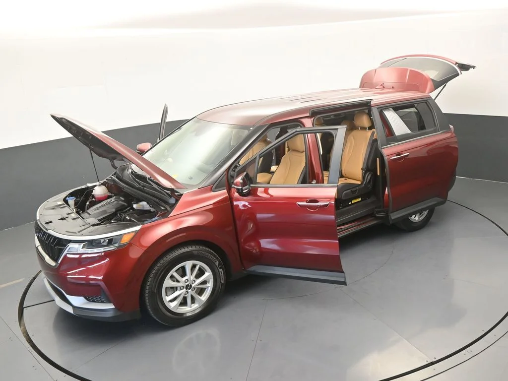 Used 2024 Flare Red Kia LX image 59